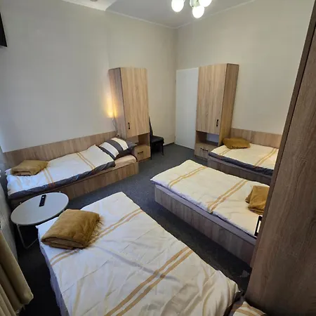 Goscinne Good Night Apartamenty, Hostel *