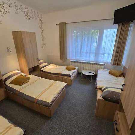 Hostal Goscinne Good Night Apartamenty, Będzin