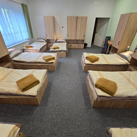 Auberge de jeunesse Goscinne Good Night Apartamenty,