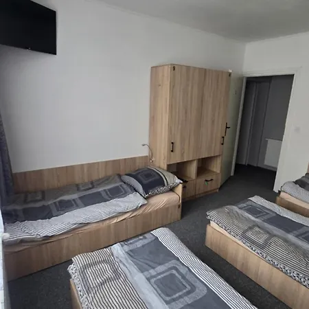Goscinne Good Night Apartamenty, * Będzin