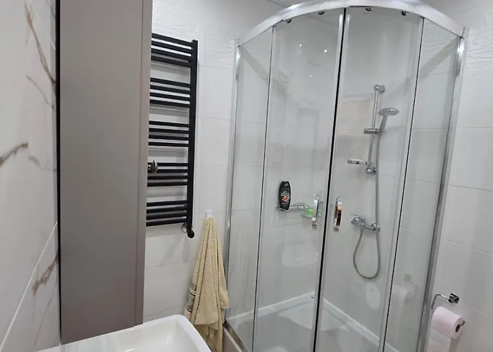 Goscinne Good Night Apartamenty, * Będzin